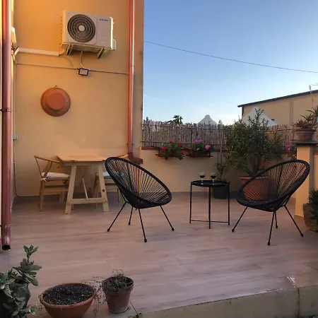 Casa Giardino * Santadi